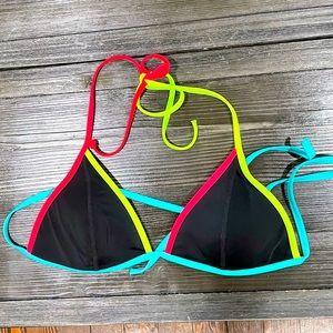 👙PINK by Victoria's Secret Triangle Bikini Top